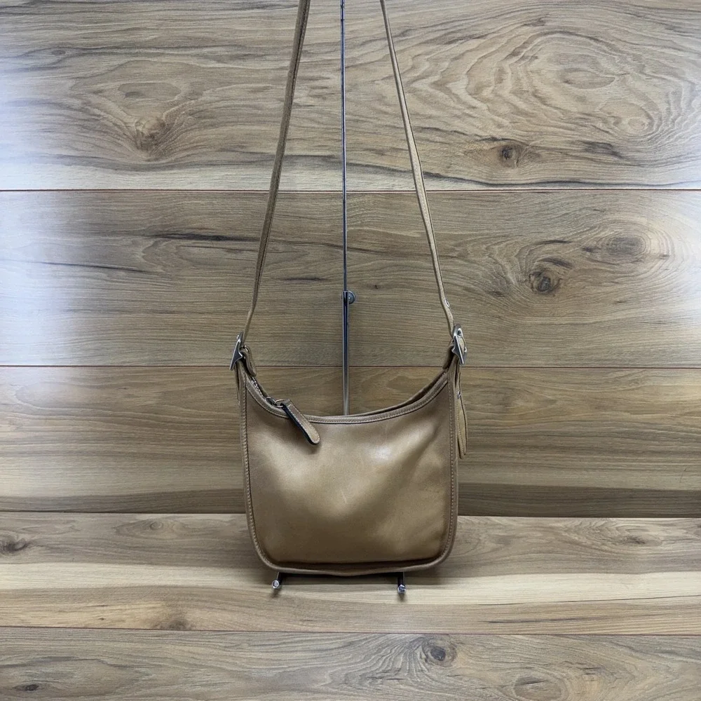Coach Vintage Janice Legacy Reissue Shoulder Hobo Crossbody Bag F09950 Camel